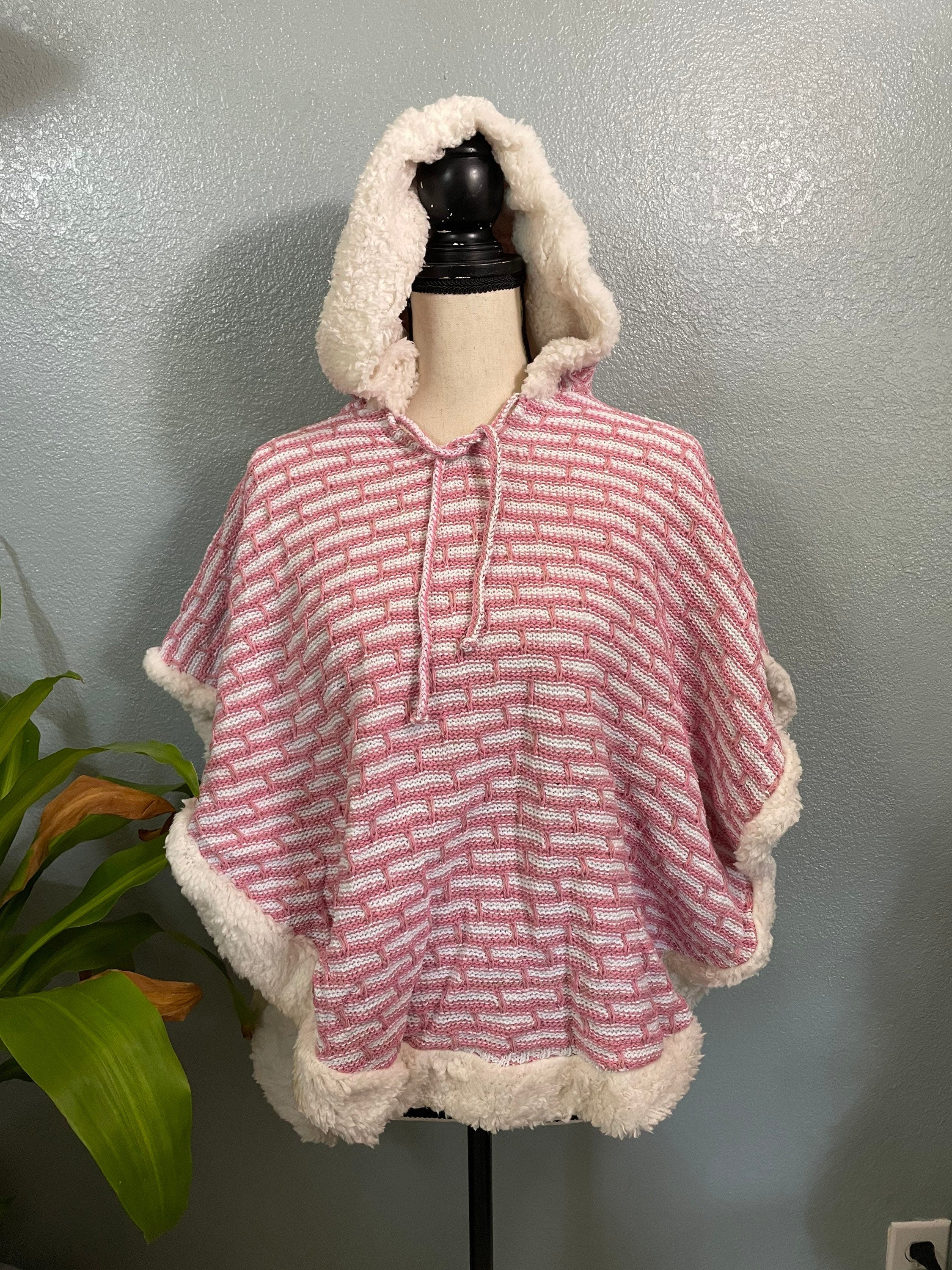 Mexican Hand Woven Wool Mañanita - Mexican Poncho - Hand Woven Artisanal Poncho One Size fits S- Large