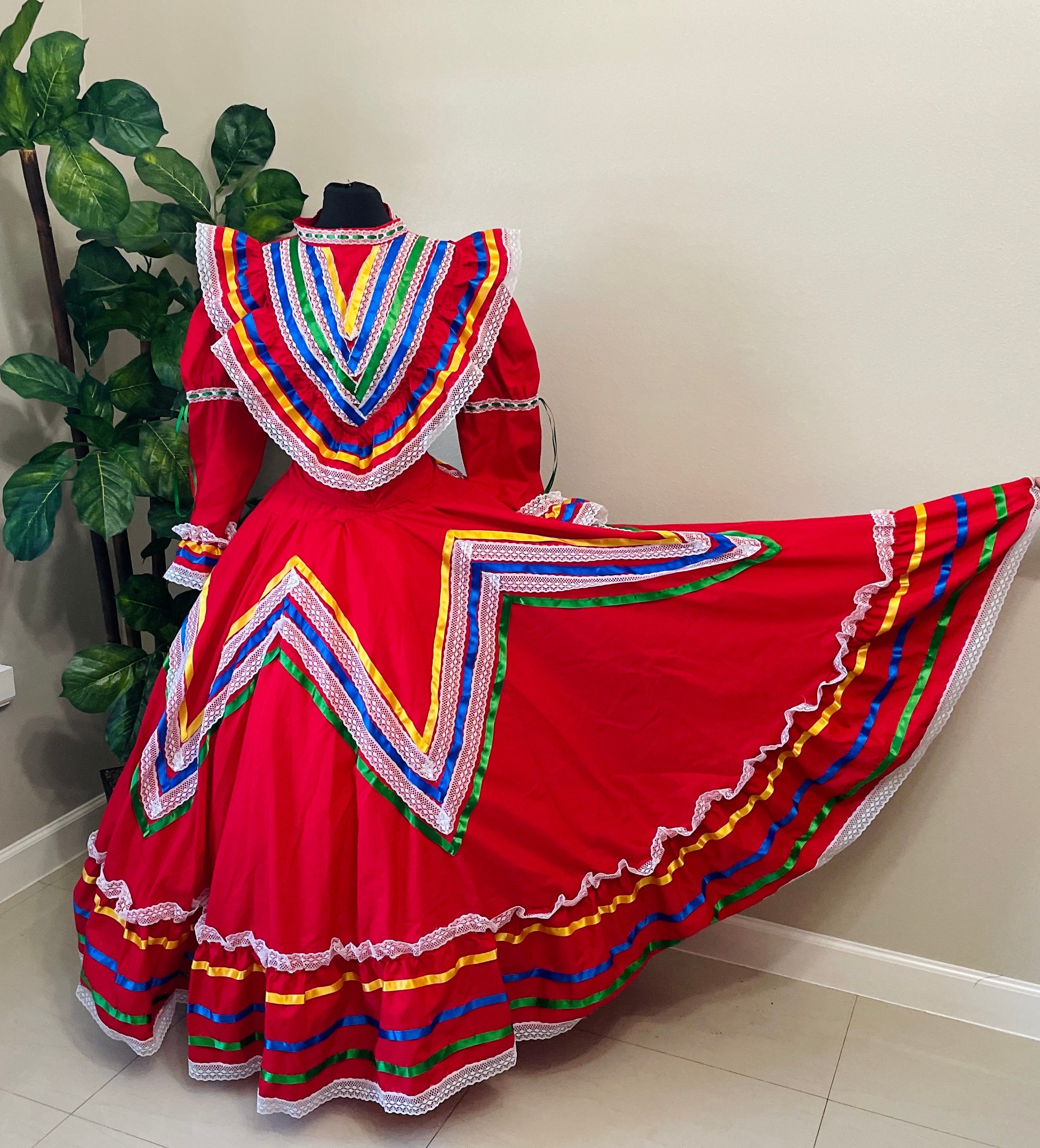 Beautiful Women's Jalisco Dress - Mexican Culture Costume - Handmade Dresses